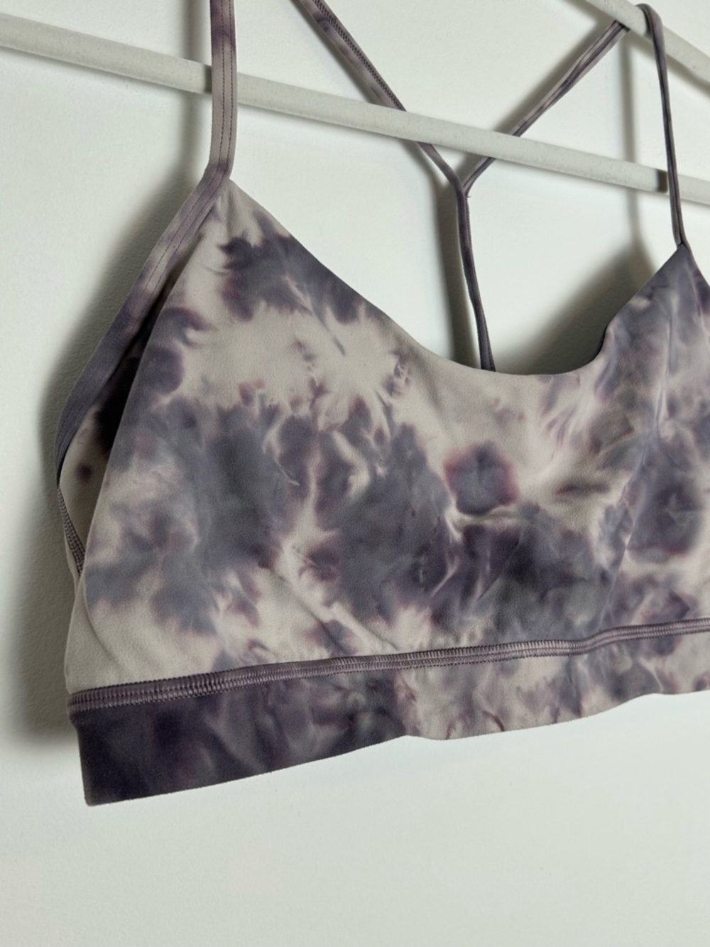 Lululemon Power Y Sports Bra Size 12 - Picture 2 of 6